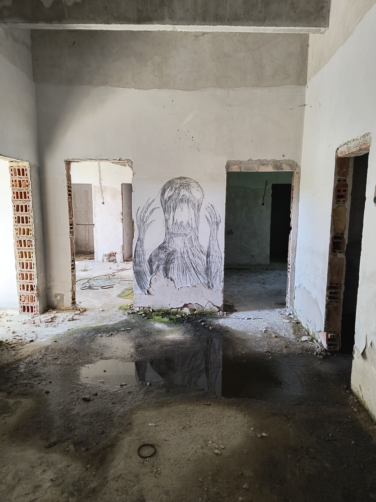 Тактическа тренировъчна площадка с прегради и гуми